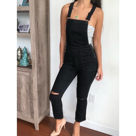 Madewell Denim - Madewell black criss cross denim overalls M